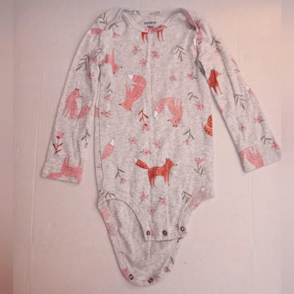 Carters Gray Bodysuit Long Sleeve Snap Onesies Woodland Fox Green Leaves